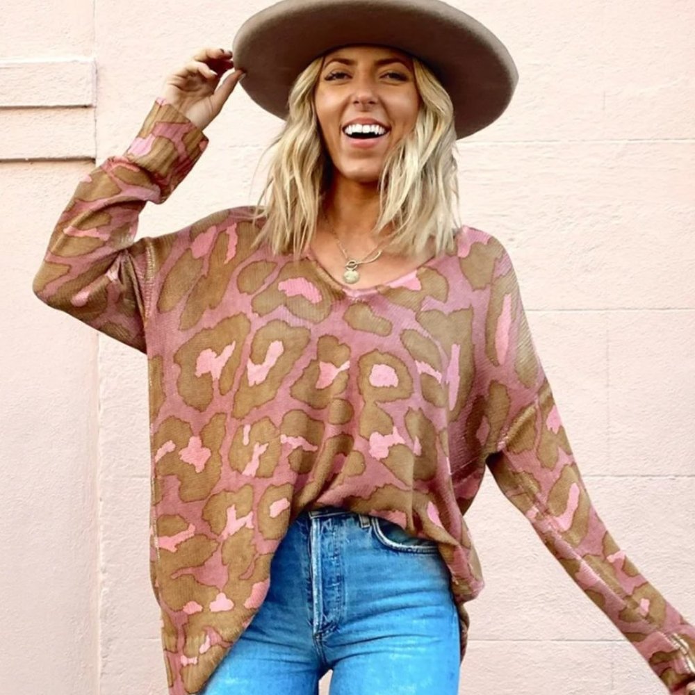 NWT Show Me Your Mumu Rosy Leopard Hug Me Sweater